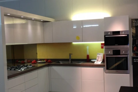 Cucina Scenery con ponte Mirage